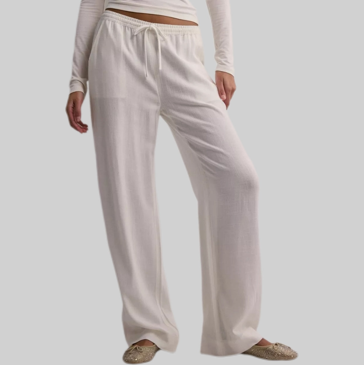 Nelly linen pants, women, white, frontsde, model